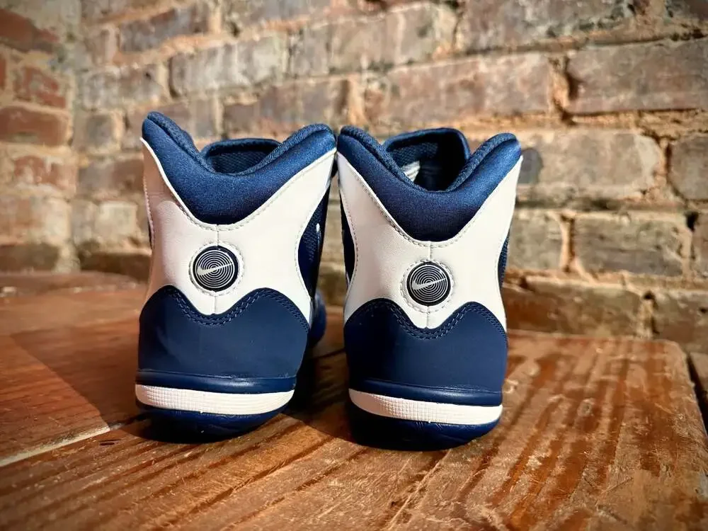 Nike Freek Navy White Wrestling Shoes Size 10 316403-411